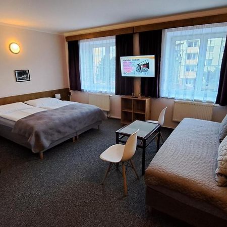 Pension Pavir Zidlochovice エクステリア 写真